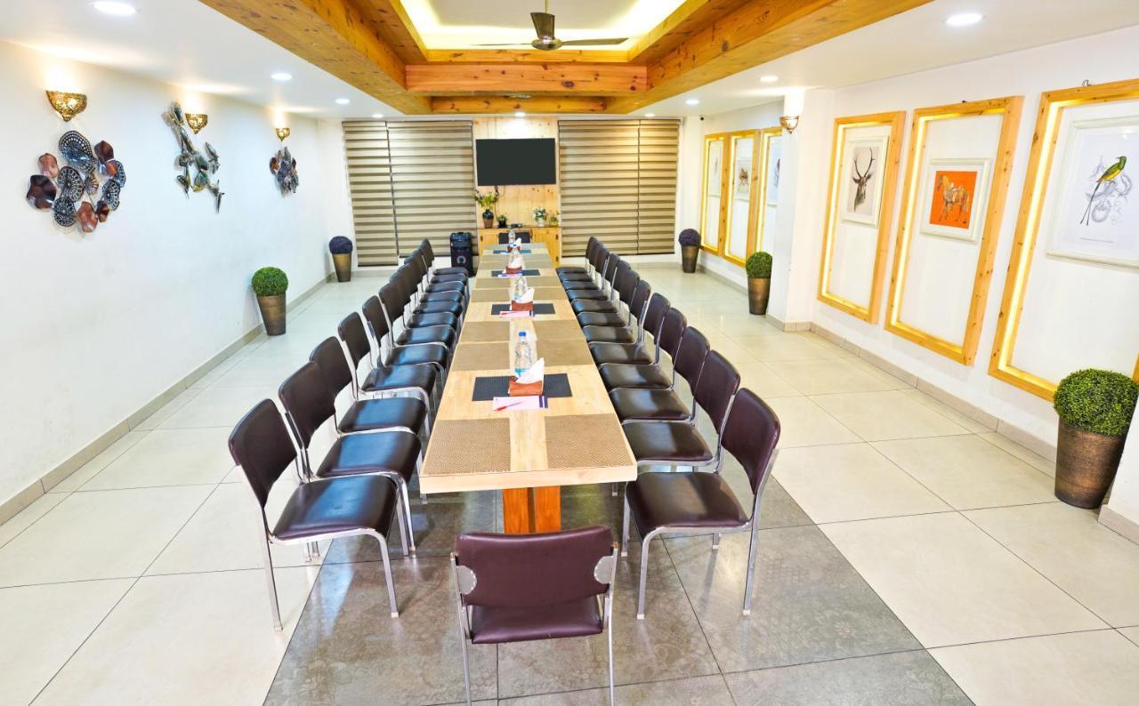 Mayur Hotel Bar And Restaurant 심라 외부 사진